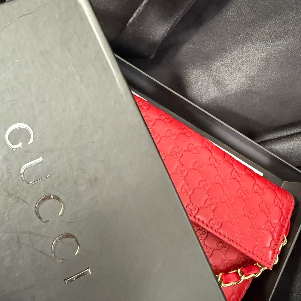 Gucci Crimson Waller with after market Chain Strap